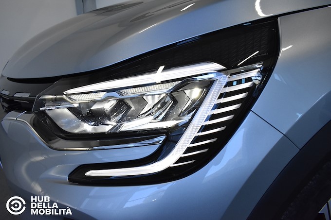 CAPTUR E-TECH HYBRID